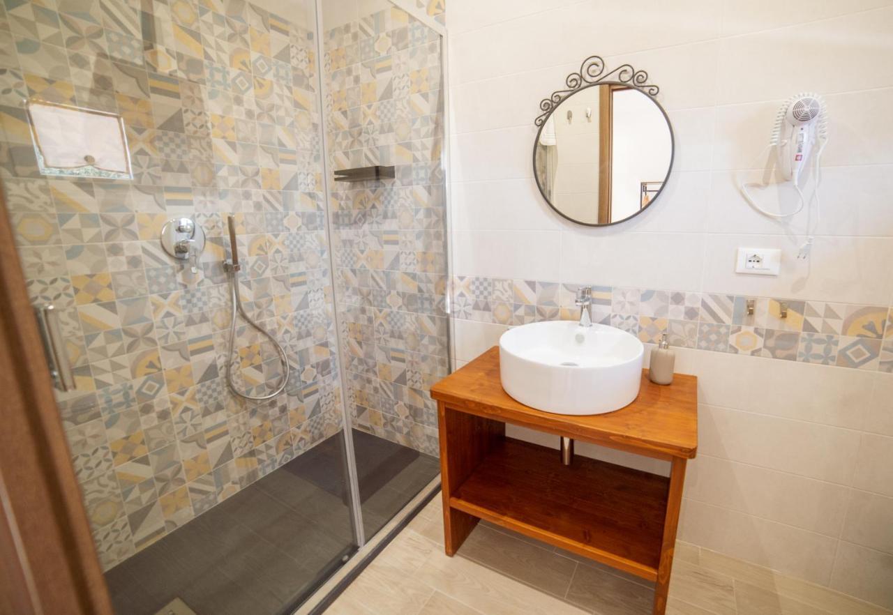 B&B Belvedere イスキテッラ エクステリア 写真